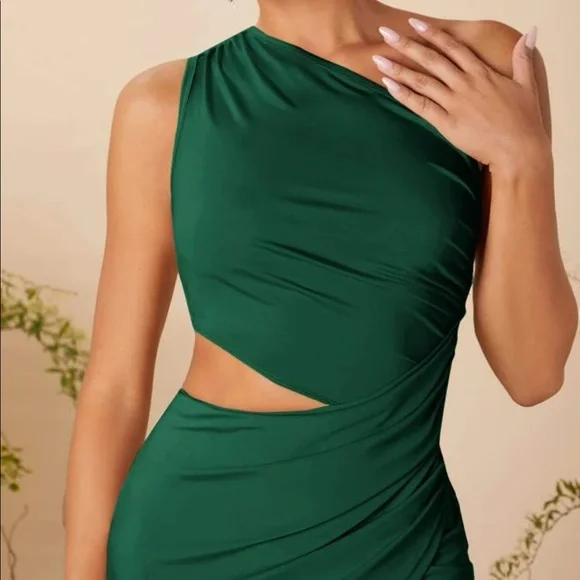 One should bridesmaids dress - Picture 5 of 6